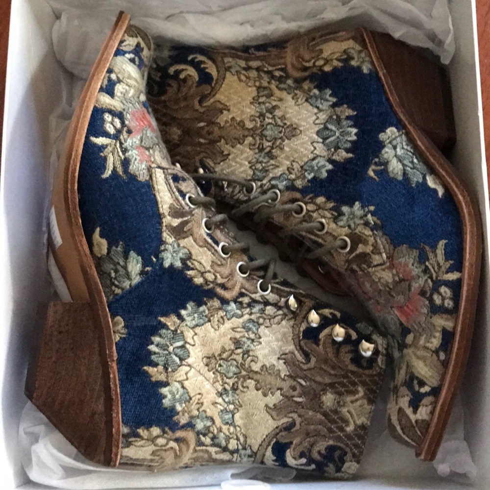 FreePeople ankle boots